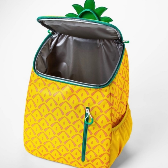 🍍 LAST ONE 🍍 Pineapple Cooler Backpack - Picture 3 of 3